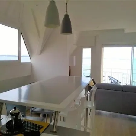 En Duplex Face A La Mer